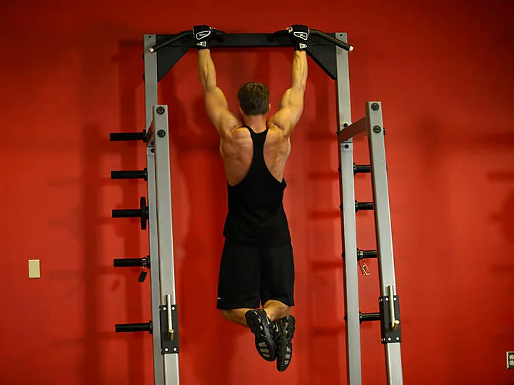 Pull-Ups: starting position