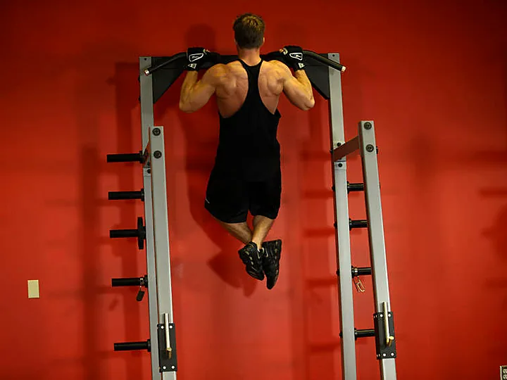 Pull-Ups: end position